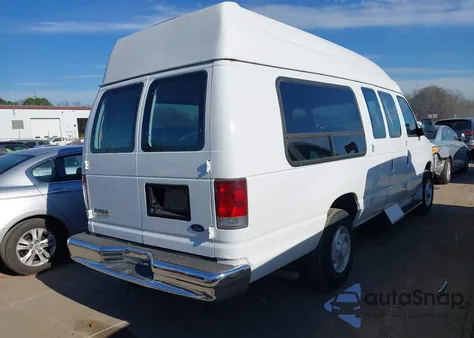 2008 Ford E-250 Commercial/Recreational z USA, uszkodzony, nr VIN 1FTNS24WX8DA46272